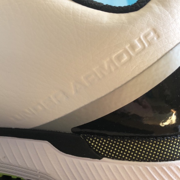 Given as a gift to a Guy who never had new golf shoes! - Picture 8 of 10